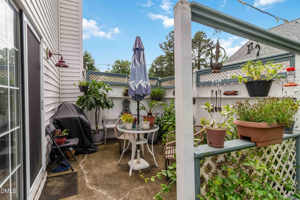 111 Briarhaven Drive - Photo 15