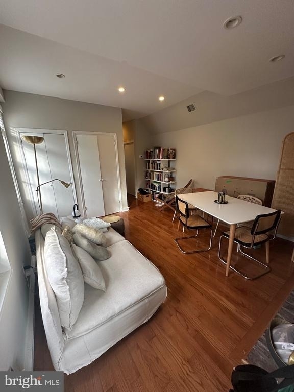 407 Cypress Street - Photo 7