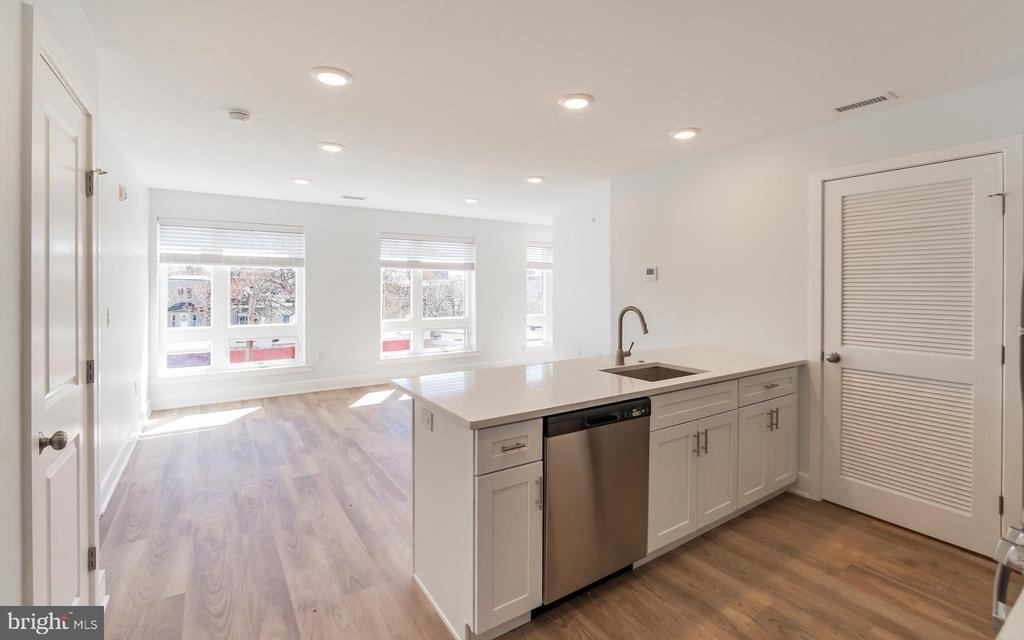 1616 N Bailey Street - Photo 12