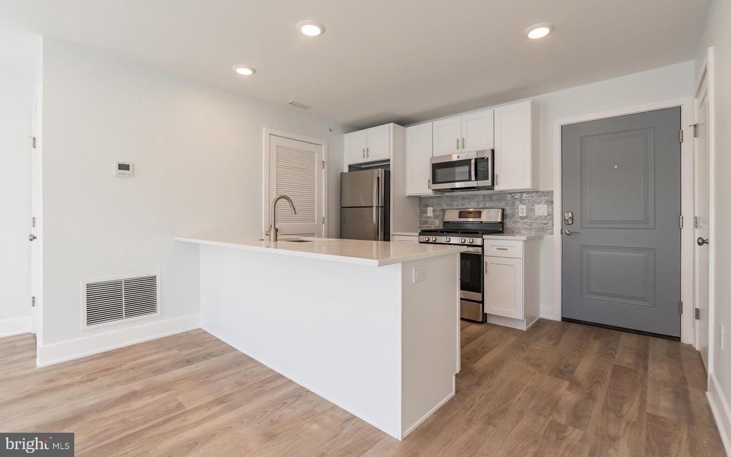 1616 N Bailey Street - Photo 5