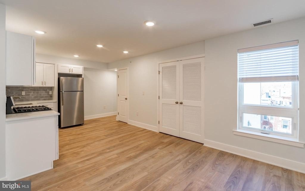 1616 N Bailey Street - Photo 3