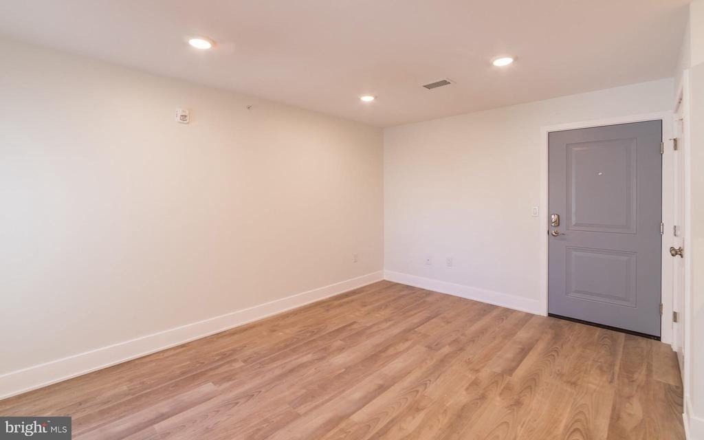 1616 N Bailey Street - Photo 8