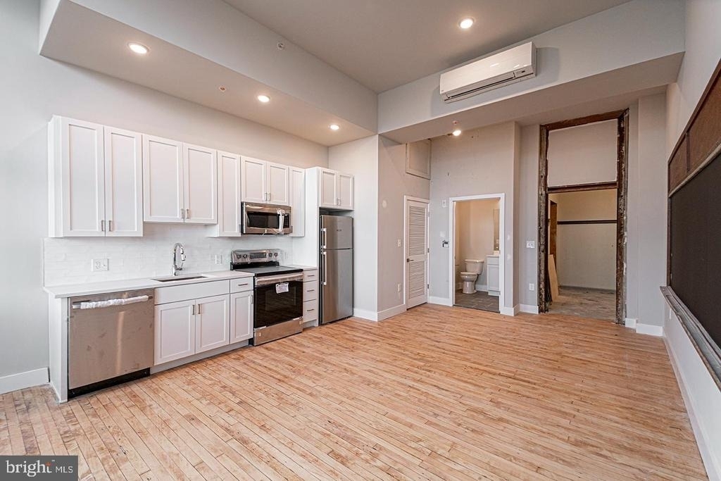1300 S 19th Street - Photo 3