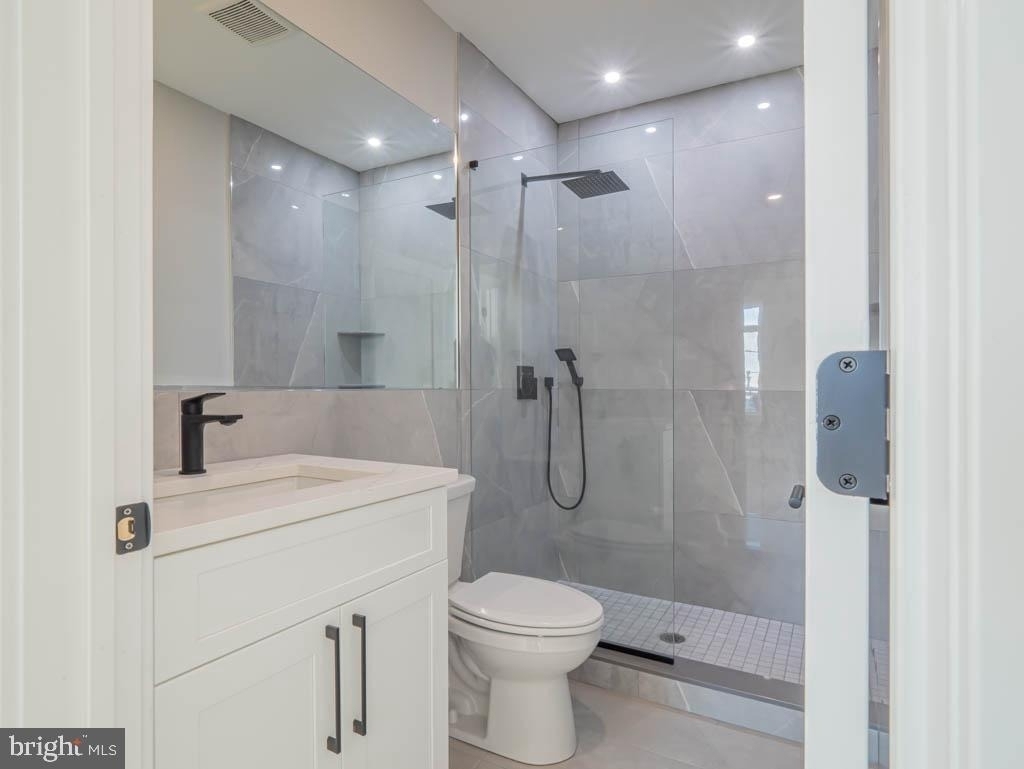 769 S 10th Street - Photo 4