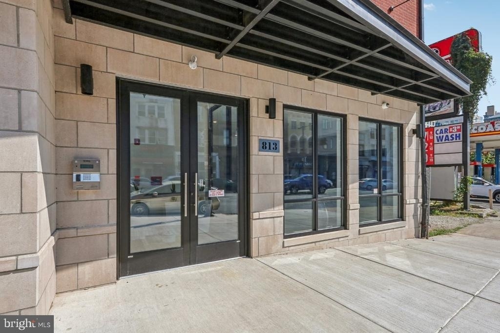 813 Broad Street N - Photo 24