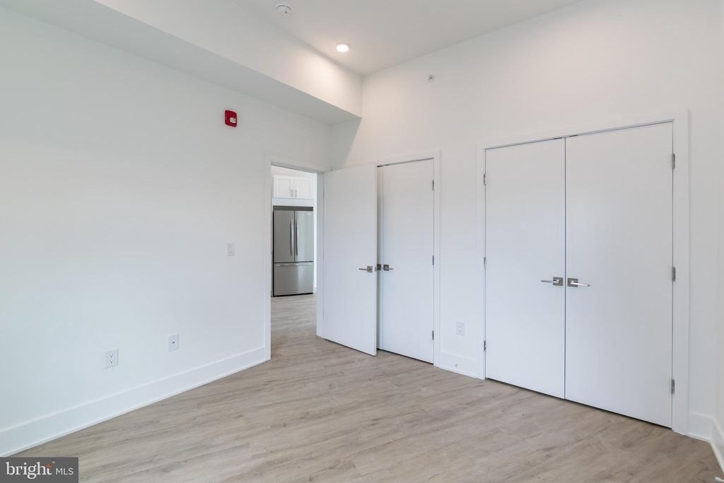 1622 Point Breeze Avenue - Photo 11