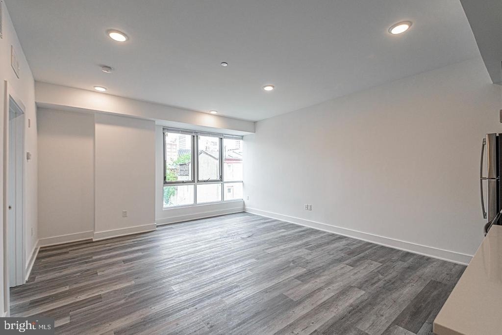 1524 South Street - Photo 1
