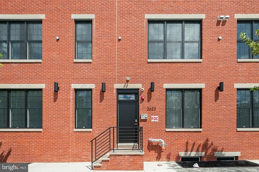 2623 Christian Street - Photo 9