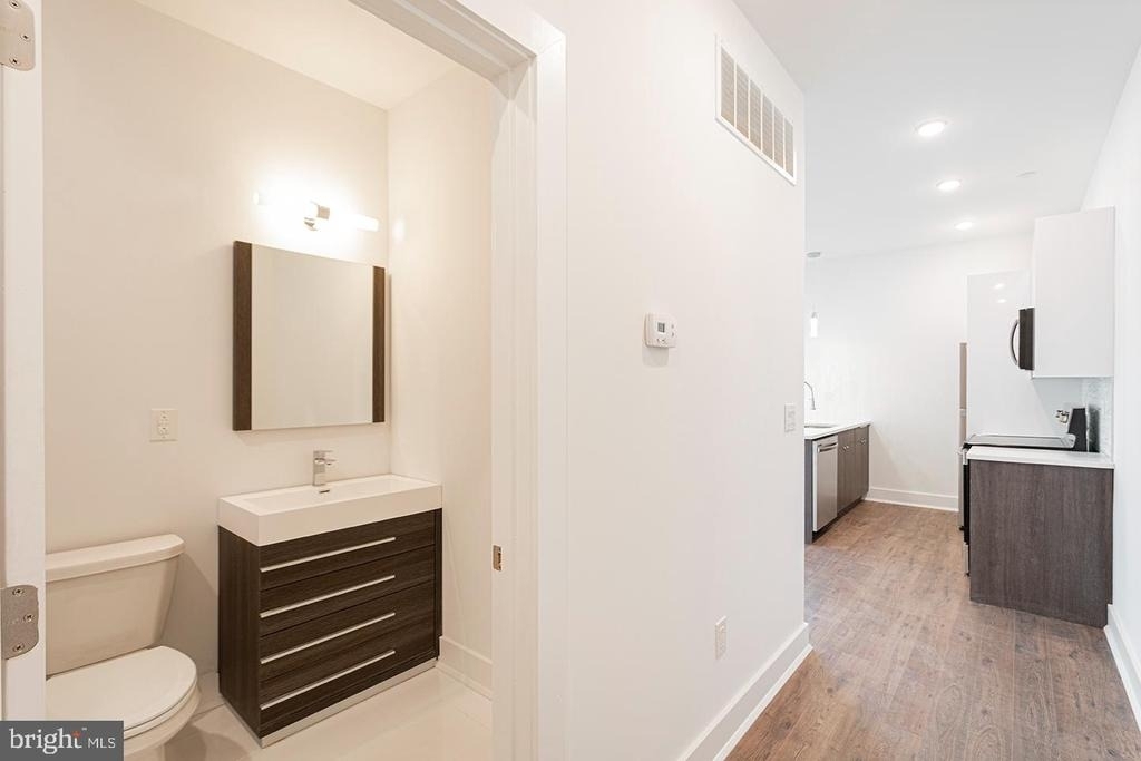 2623 Christian Street - Photo 3
