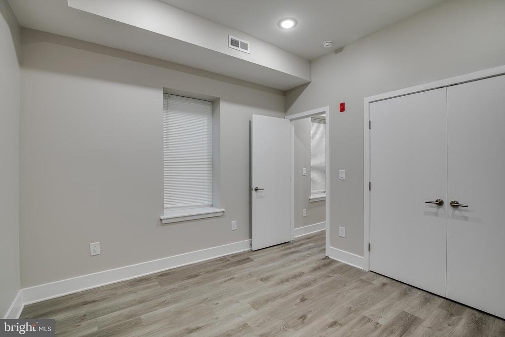 2019 N College Avenue - Photo 10