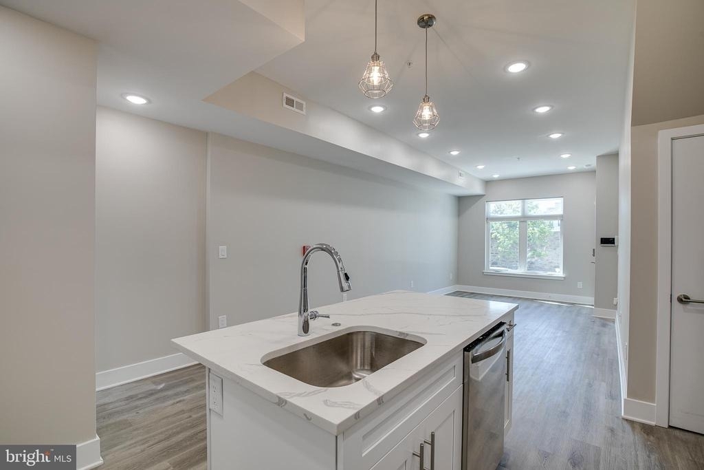 2019 N College Avenue - Photo 1