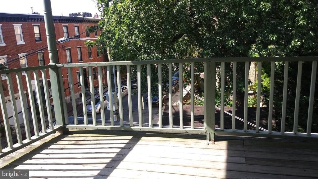 2043 Mount Vernon Street - Photo 1