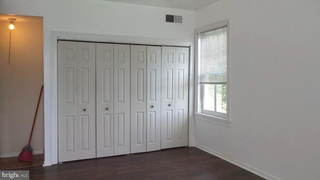 2043 Mount Vernon Street - Photo 11