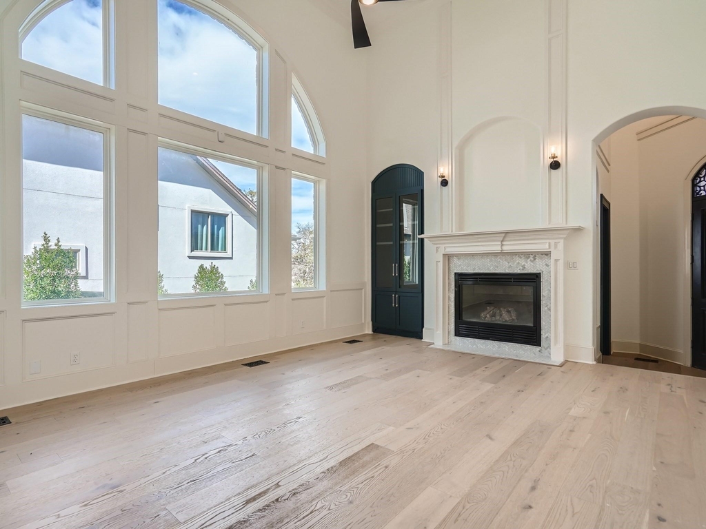 2625 Mccullough St - Photo 3