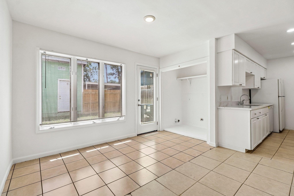 5809 Coventry Ln - Photo 8