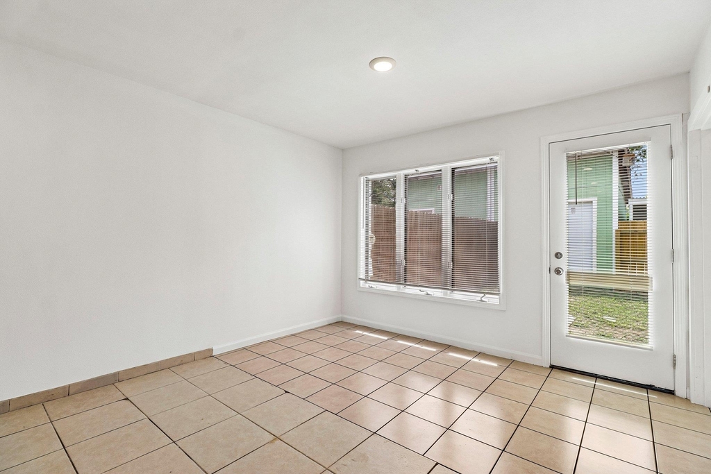 5809 Coventry Ln - Photo 10