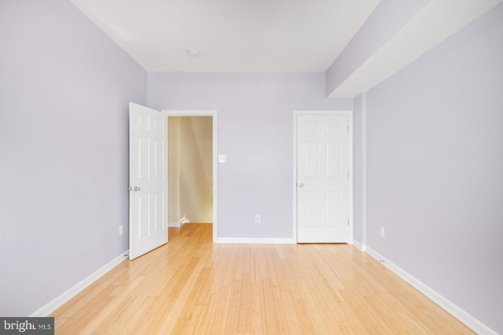 2476 Emerald Street - Photo 12