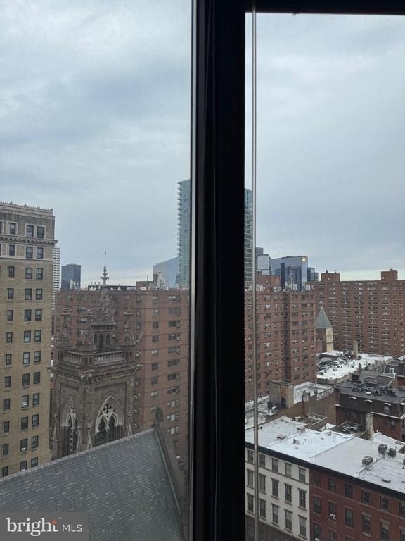 2020 Walnut Street - Photo 13
