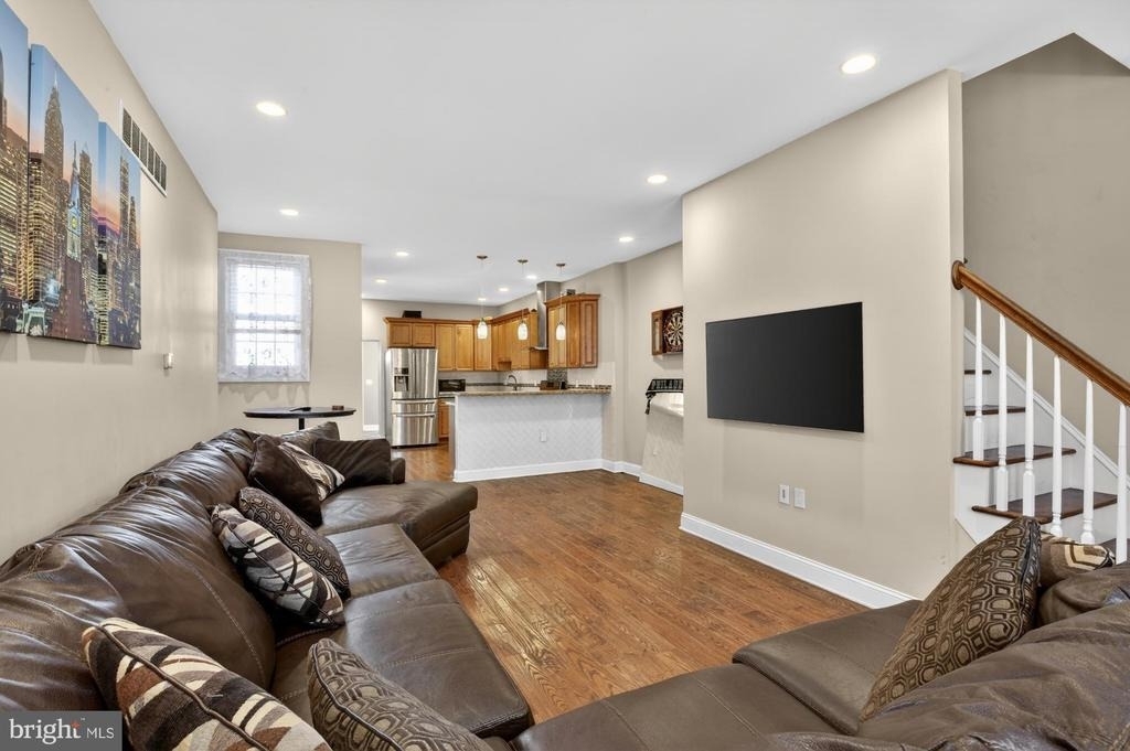 3408 Richmond Street - Photo 1