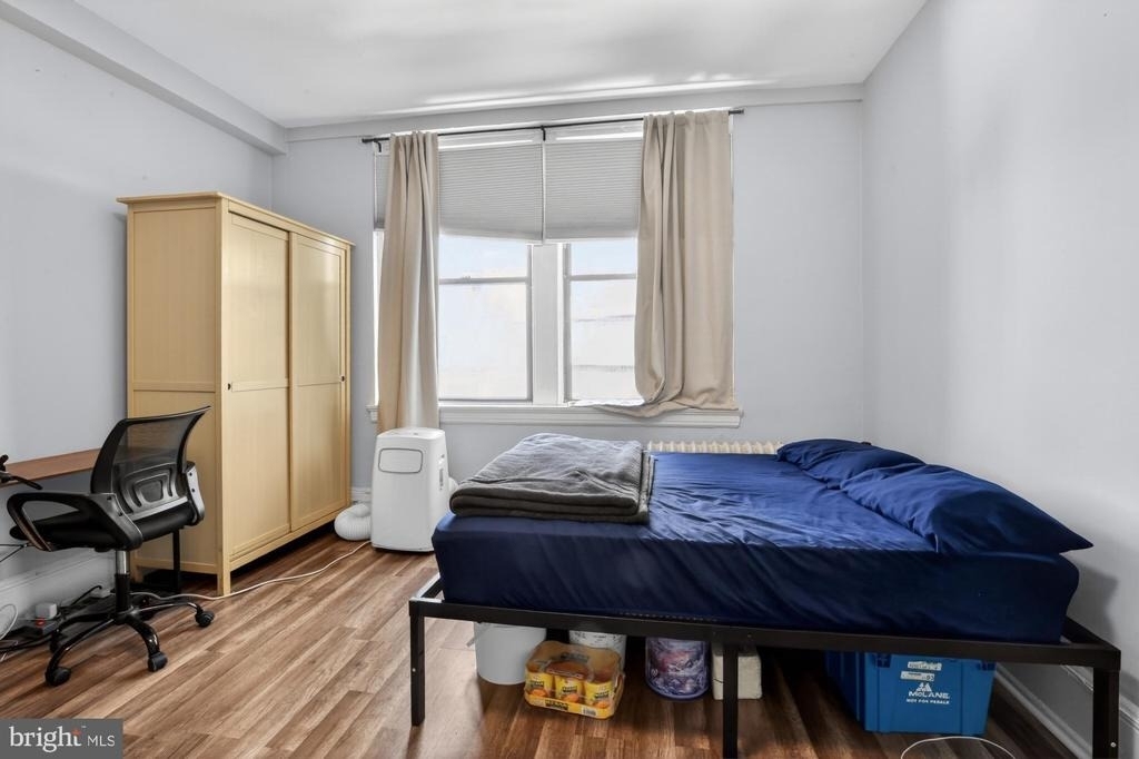1324 Locust Street - Photo 3