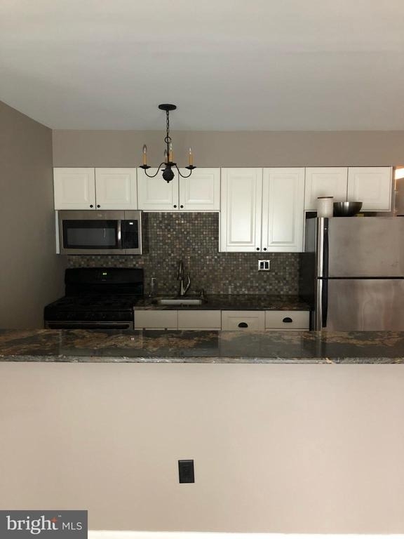 218 Delmar Street - Photo 9