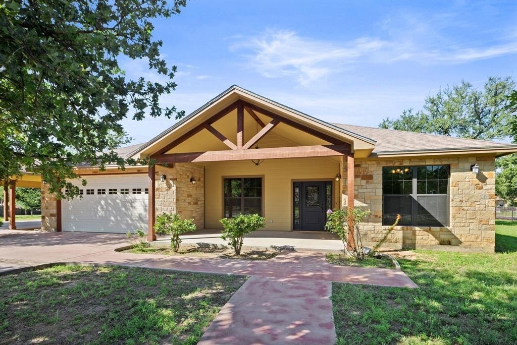 1404 Kings Valley Dr - Photo 3