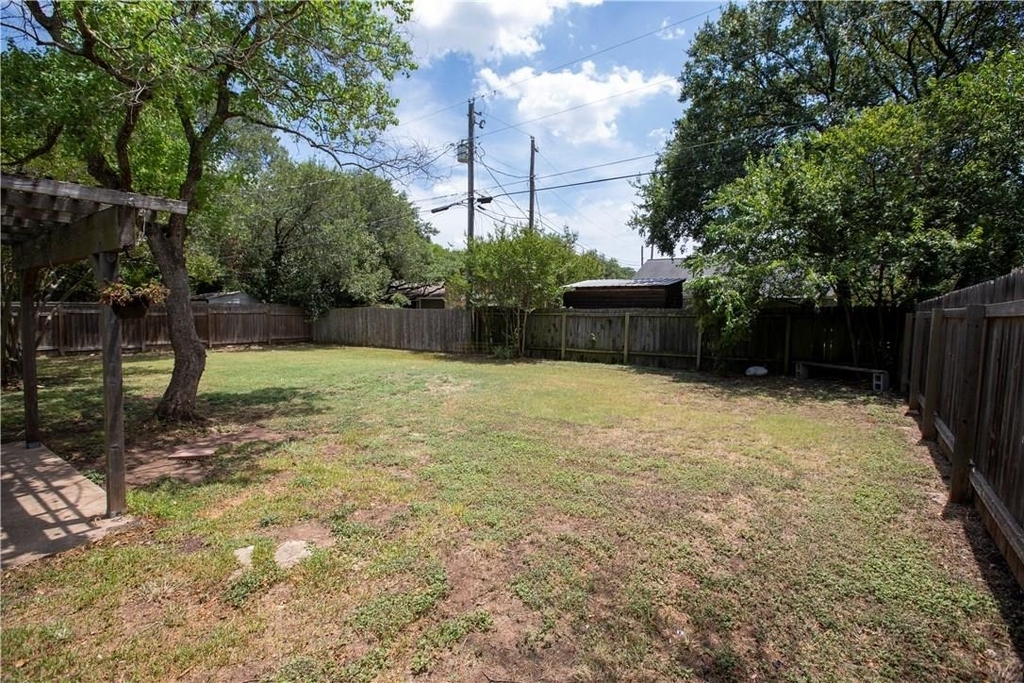 4913 Wing Rd - Photo 21