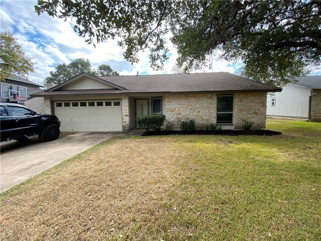 4913 Wing Rd - Photo 1