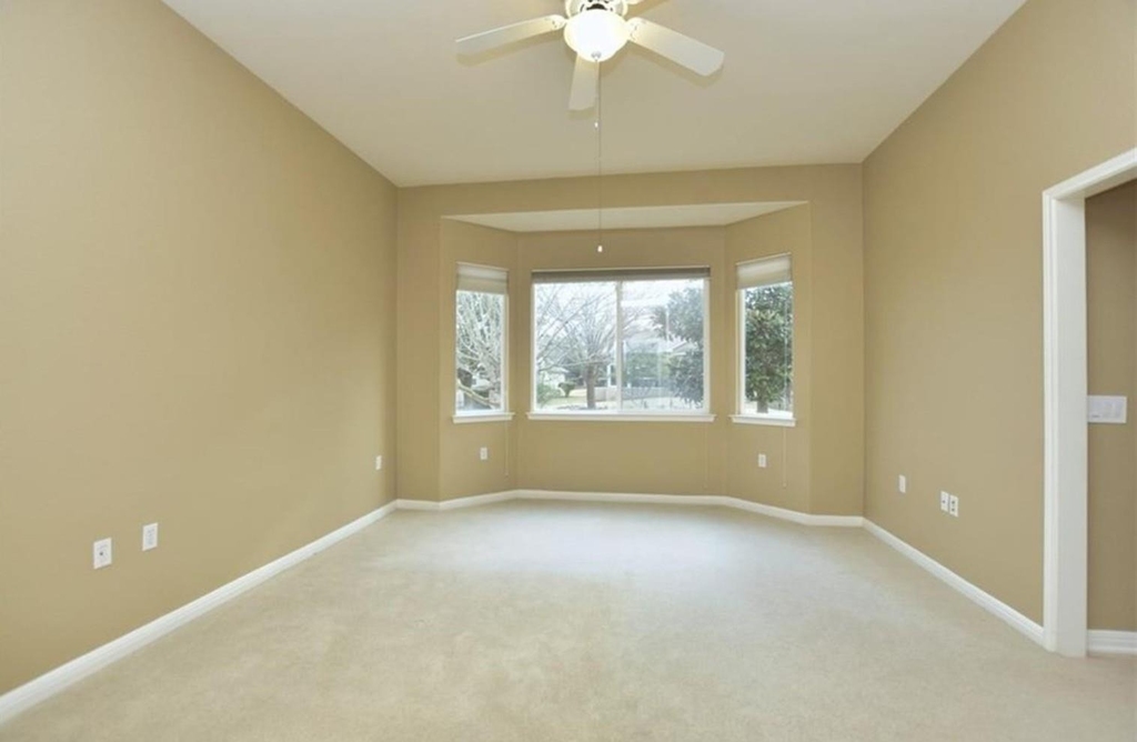 111 Purple Sage Dr - Photo 11