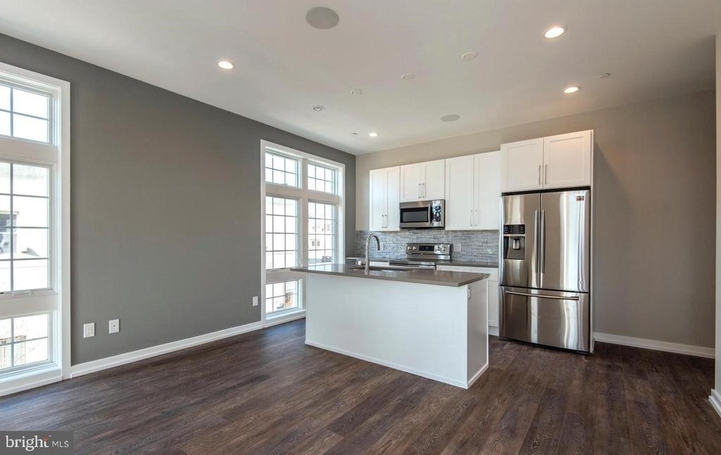 1340 S 13th Street - Photo 4