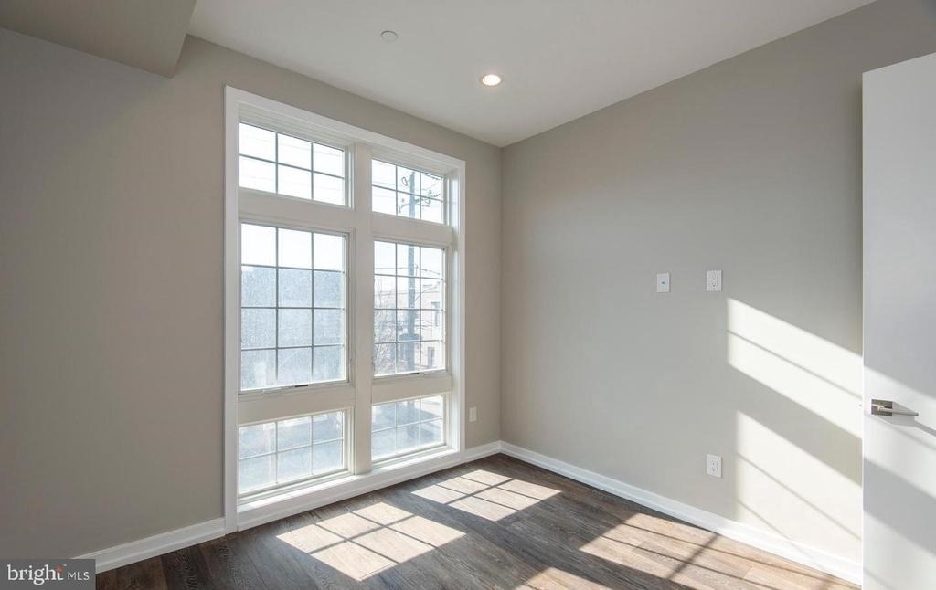 1340 S 13th Street - Photo 5