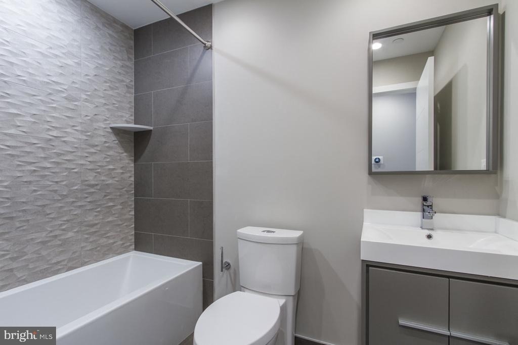 720 S Sartain Street - Photo 8
