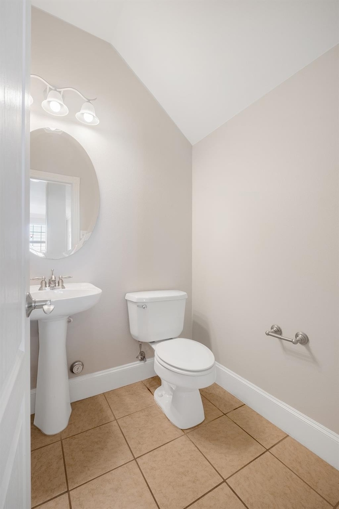 6715 Windrift Way - Photo 10