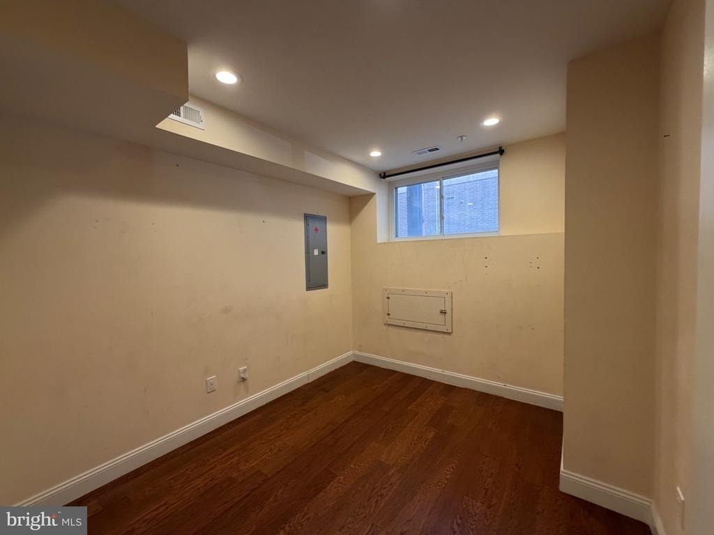 1614 Cambridge Street - Photo 7