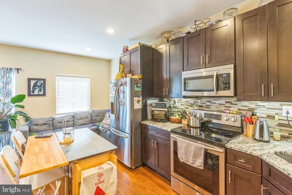 1614 Cambridge Street - Photo 3