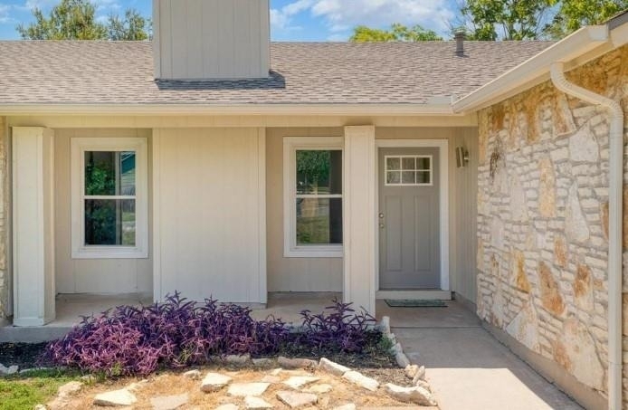 2121 Trede Dr - Photo 1