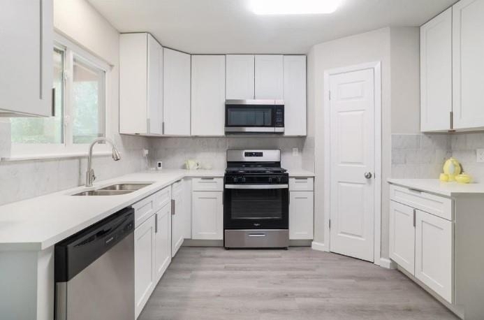 2121 Trede Dr - Photo 7