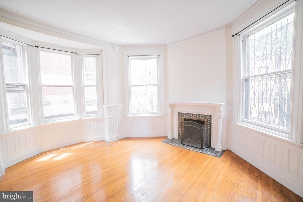 1919 Spruce Street - Photo 9