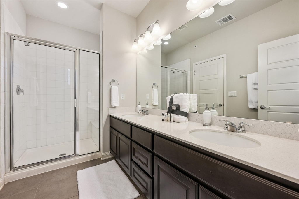 13800 Lyndhurst St - Photo 21