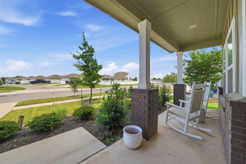 641 Running Creek Dr - Photo 1