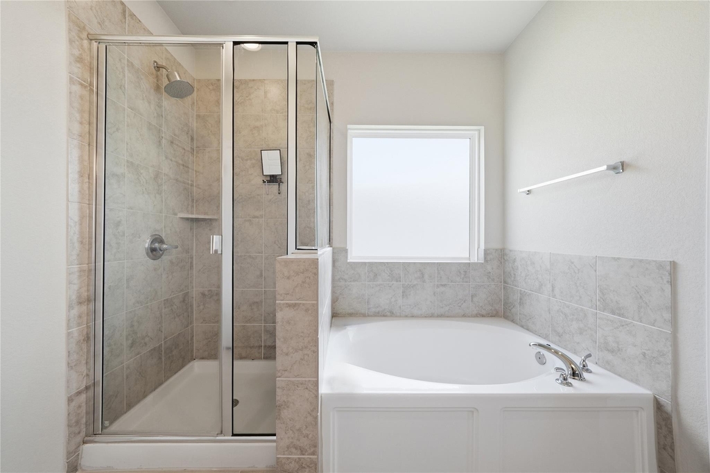 641 Running Creek Dr - Photo 17