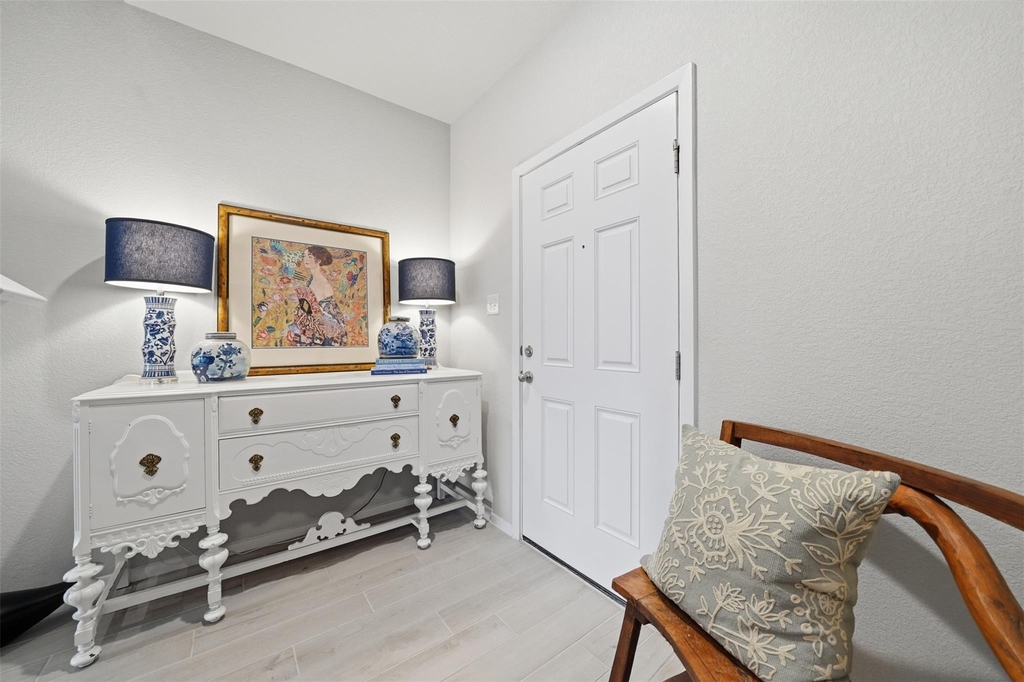 641 Running Creek Dr - Photo 3