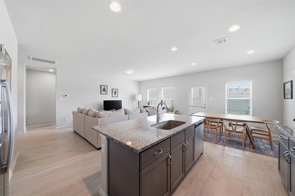 641 Running Creek Dr - Photo 10