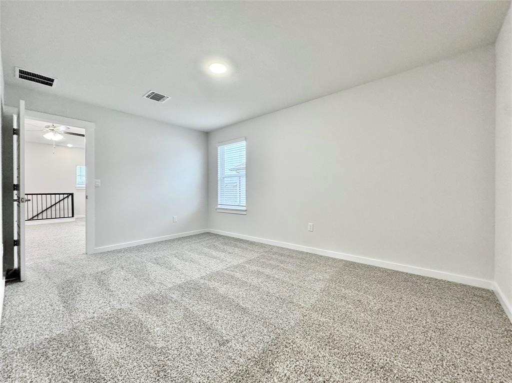 404 Tinto St - Photo 30