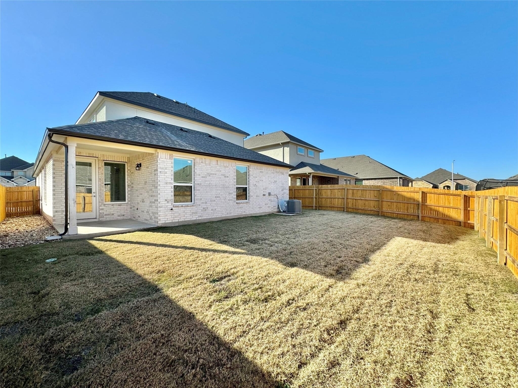 404 Tinto St - Photo 36