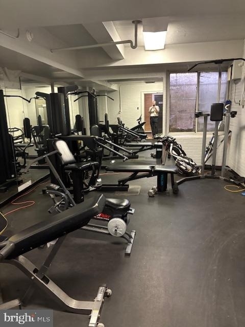 2501 Christian Street - Photo 11