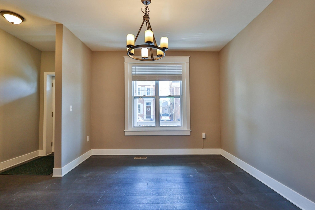 129 E Goepp Street - Photo 7