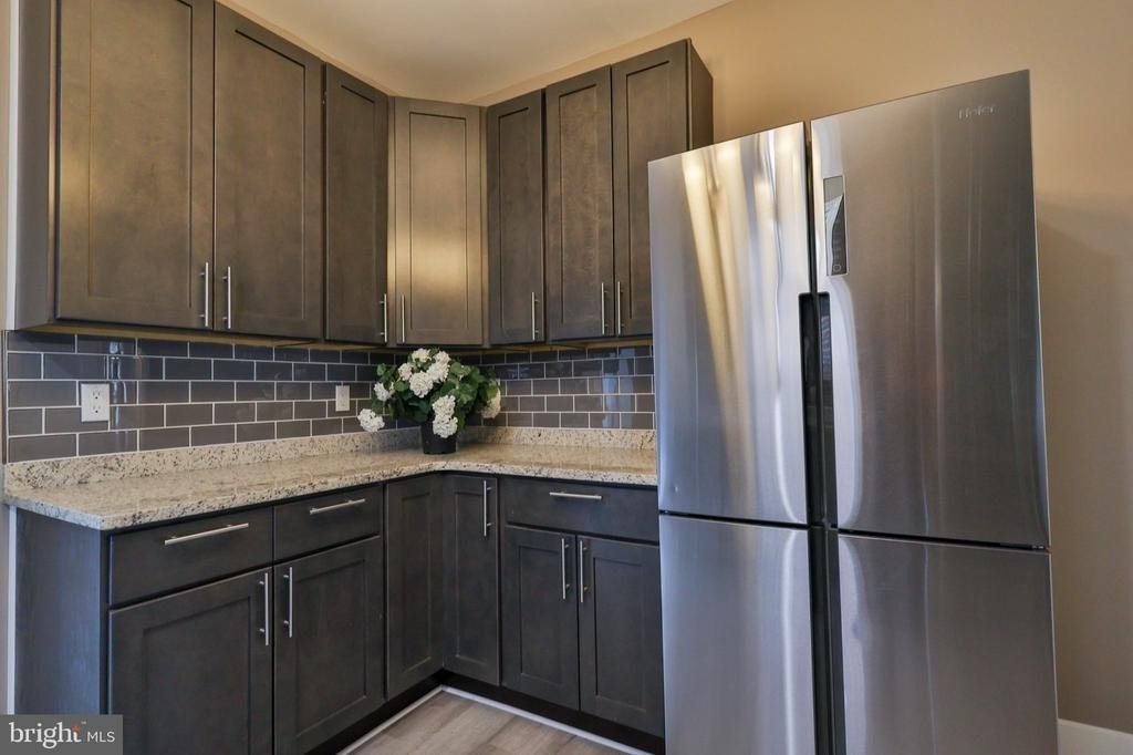 129 E Goepp Street - Photo 14