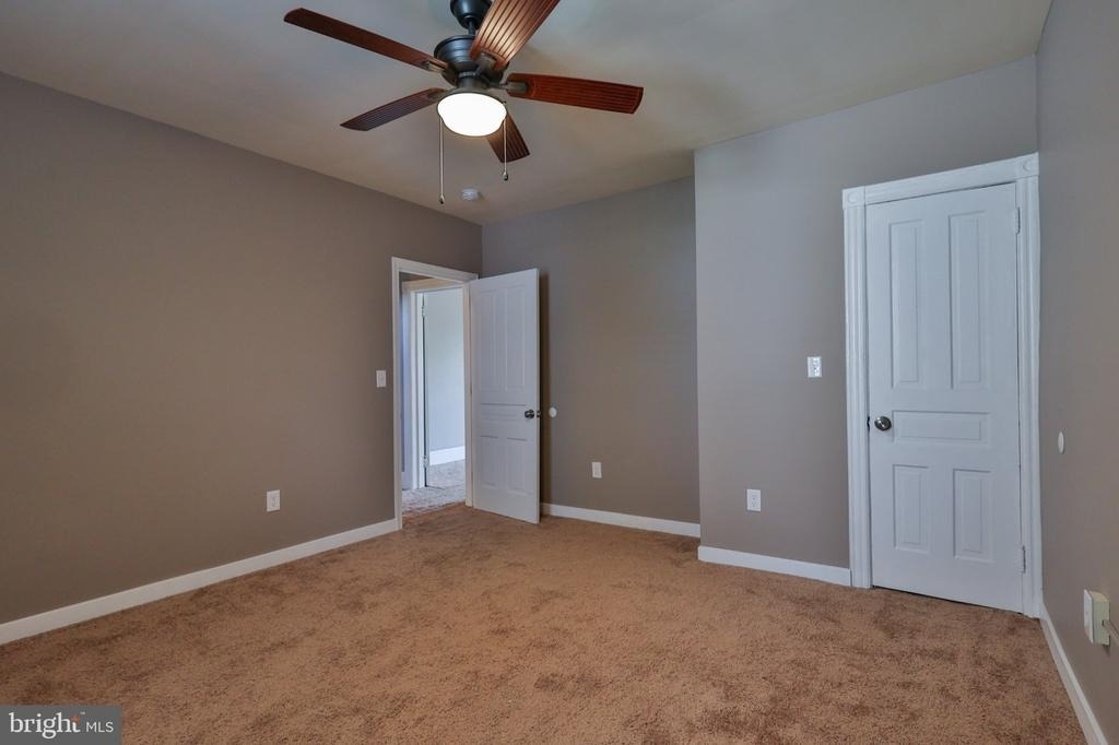 129 E Goepp Street - Photo 20