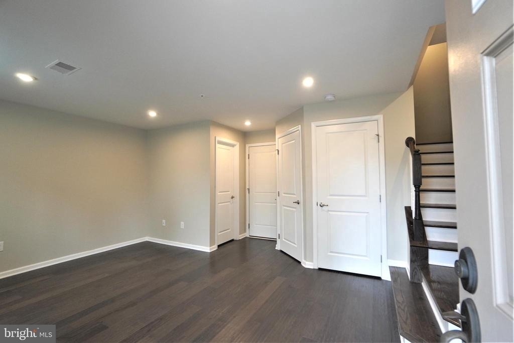 125 Dragon Drive - Photo 2